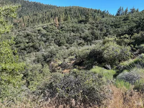 0 Vacant Land St Mortitz Dr, Tehachapi, CA 93561 photo 3