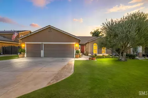 7114 Ellington Dr, Bakersfield, CA 93312