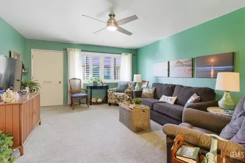 541 Front St, Taft, CA 93268 photo 6