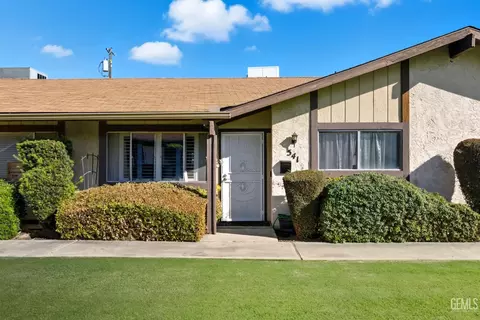 541 Front St, Taft, CA 93268 photo 2
