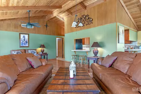 24301 Silver Creek Way, Tehachapi, CA 93561 photo 16
