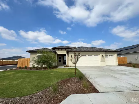 11116 Alcazar Ave, Bakersfield, CA 93311