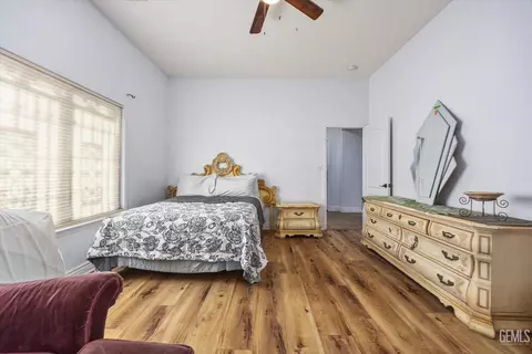 Bedroom - 901 Katie Ct, Shafter, CA 93263 photo 5 of 6