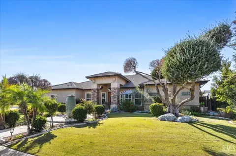 Exterior - 901 Katie Ct, Shafter, CA 93263 photo 14 of 14
