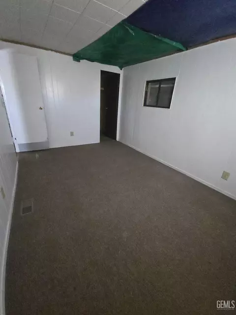 9005 Apache, Weldon, CA 93283 photo 9