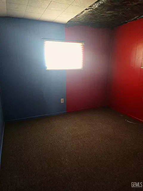 9005 Apache, Weldon, CA 93283 photo 11