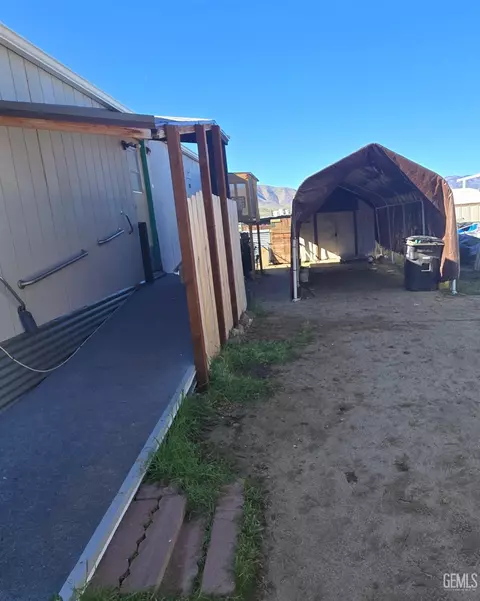 9005 Apache, Weldon, CA 93283 photo 19