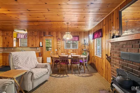 Dining - 45888 Booth Ave, Posey, CA 93260 photo 1 of 4