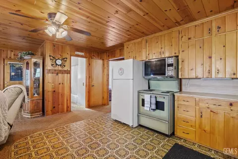 Kitchen - 45888 Booth Ave, Posey, CA 93260 photo 4 of 4