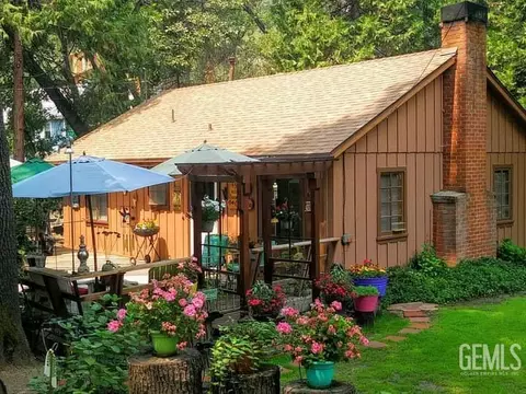 Exterior - 45888 Booth Ave, Posey, CA 93260 photo 17 of 18