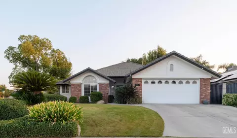 11001 Mohican Dr, Bakersfield, CA 93312