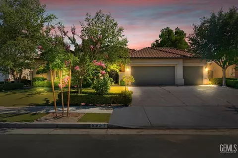 Exterior - 2231 Crocus Dr, Bakersfield, CA 93311 photo 1 of 5