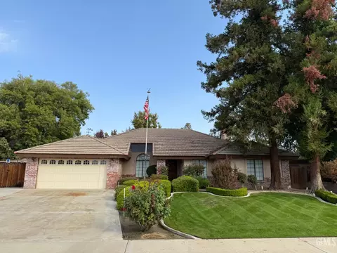 13408 Frenchglen Ave, Bakersfield, CA 93314