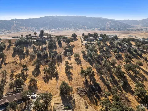 26981 Oakflat Dr, Tehachapi, CA 93561 photo 11
