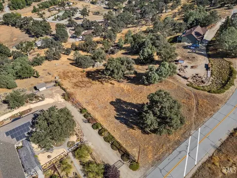 26981 Oakflat Dr, Tehachapi, CA 93561 photo 12