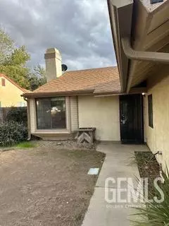 1213 Alder Ave, Tehachapi, CA 93561 photo 2