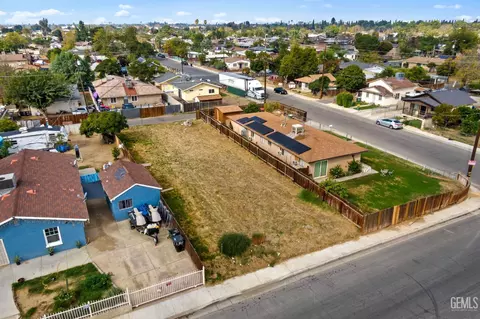 142 Northrup St, Bakersfield, CA 93307 photo 3