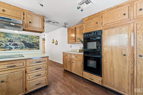 22217 Valley Vista Dr, Tehachapi, CA 93561 photo 4