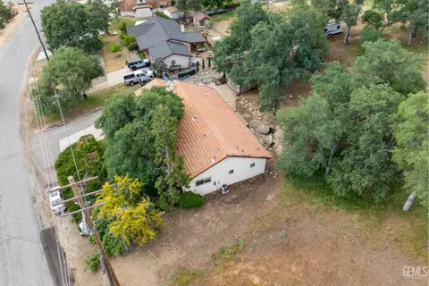 22217 Valley Vista Dr, Tehachapi, CA 93561 photo 13