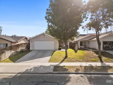 619 Lucard St, Taft, CA 93268 photo 2
