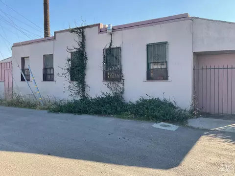 Other - 1302 E 19th St, Bakersfield, CA 93305 photo 5 of 5
