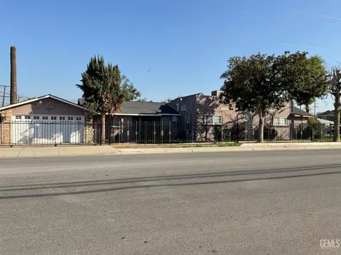Other - 1302 E 19th St, Bakersfield, CA 93305 photo 4 of 5