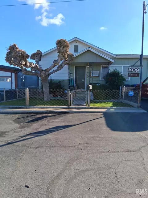 809 Buena Vista St, Taft, CA 93268 photo 3