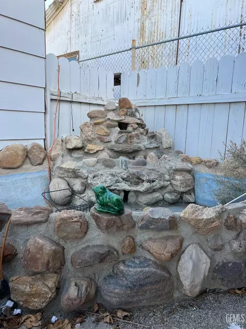 809 Buena Vista St, Taft, CA 93268 photo 21