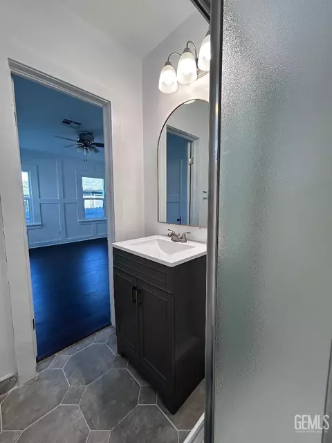 314 Philippine St, Taft, CA 93268 photo 9