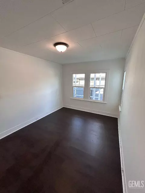 314 Philippine St, Taft, CA 93268 photo 6