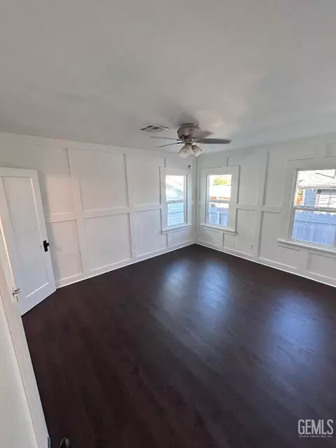 314 Philippine St, Taft, CA 93268 photo 7