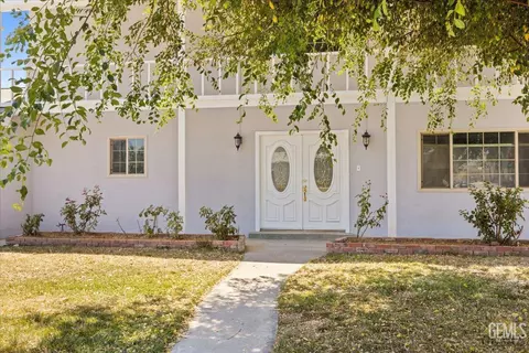 4005 Madrid Ave, Bakersfield, CA 93309