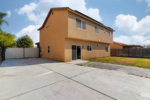 411 Goldspire Ct, Wasco, CA 93280 photo 5