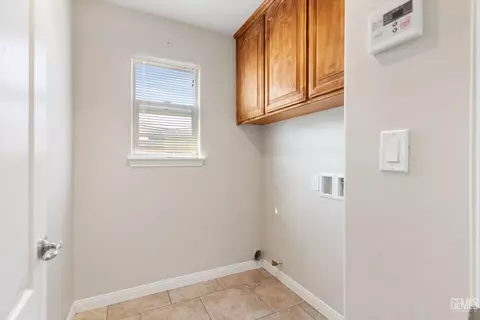 411 Goldspire Ct, Wasco, CA 93280 photo 14