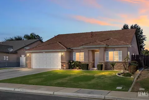 11904 Darlington Ave, Bakersfield, CA 93312