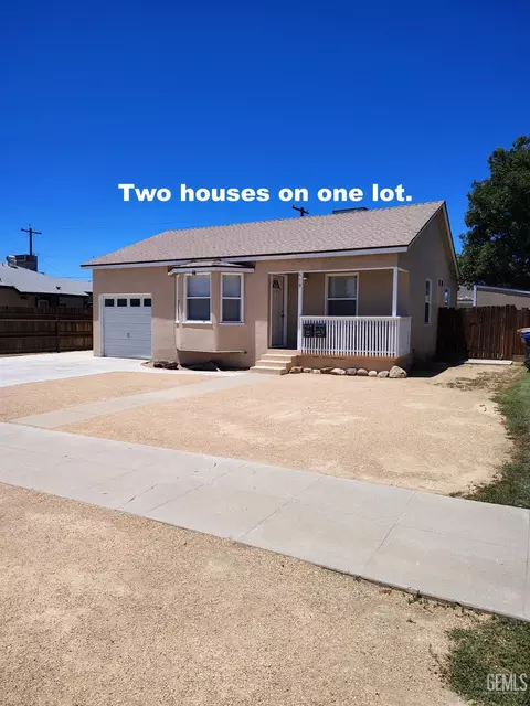 618 Charlana Dr, Bakersfield, CA 93308