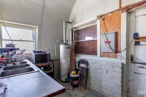 116 Ash St, Taft, CA 93268 photo 46