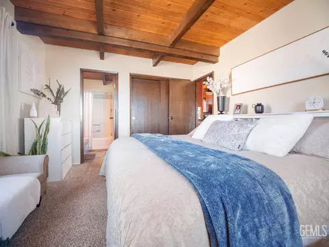 25001 Paramount Dr, Tehachapi, CA 93561 photo 18