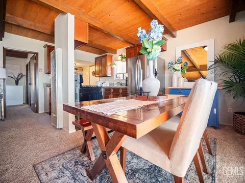 25001 Paramount Dr, Tehachapi, CA 93561 photo 10