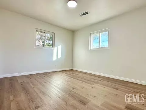 Bedroom - 421 Curtis Ave, Shafter, CA 93263 photo 1 of 3