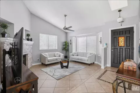 Other - 4501 Gorbett Ln, Bakersfield, CA 93311 photo 3 of 7