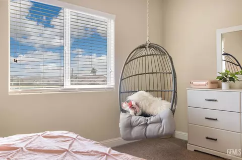 Bedroom - 9324 Red Pine Dr, Shafter, CA 93263 photo 10 of 10
