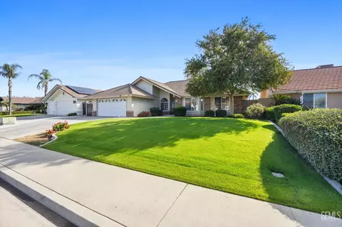 10919 Mohican Dr, Bakersfield, CA 93312