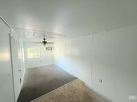 38 Verna St, Bodfish, CA 93205 photo 5