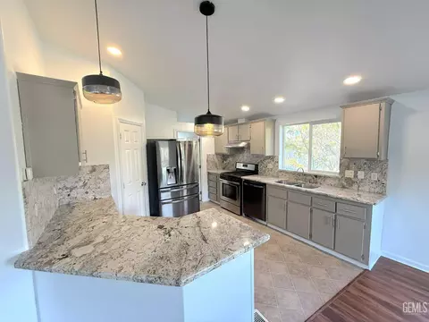 38 Verna St, Bodfish, CA 93205 photo 11