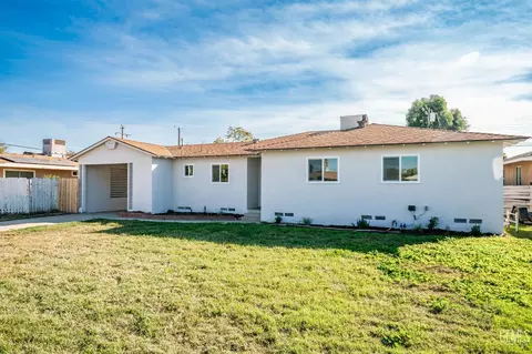4407 Fishering Dr, Bakersfield, CA 93309