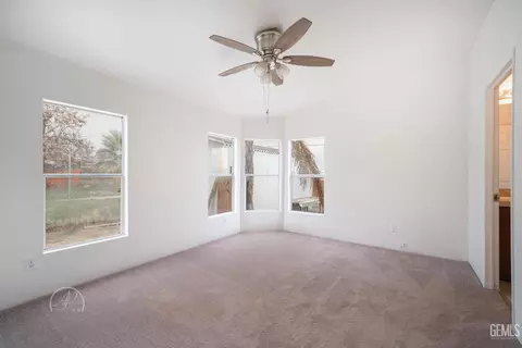 124 Roosevelt Pl, Taft, CA 93268 photo 6