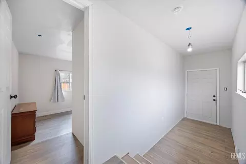 Entry Way - 2901 Berkeley St, Bakersfield, CA 93305 photo 1 of 1