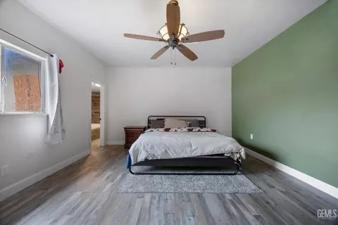 Bedroom - 2901 Berkeley St, Bakersfield, CA 93305 photo 1 of 7
