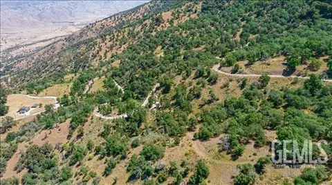 0 El Camino Dr, Tehachapi, CA 93561